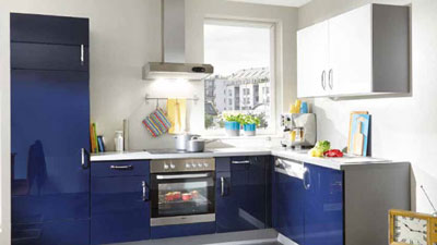 Günstige Winkelküche mit Elektrogeräten von Beko